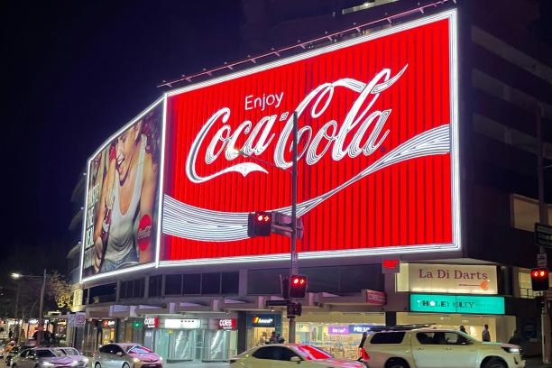 high refresh rate LED screen cover image