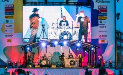 high brightness outdoor LED screen usage scenarios